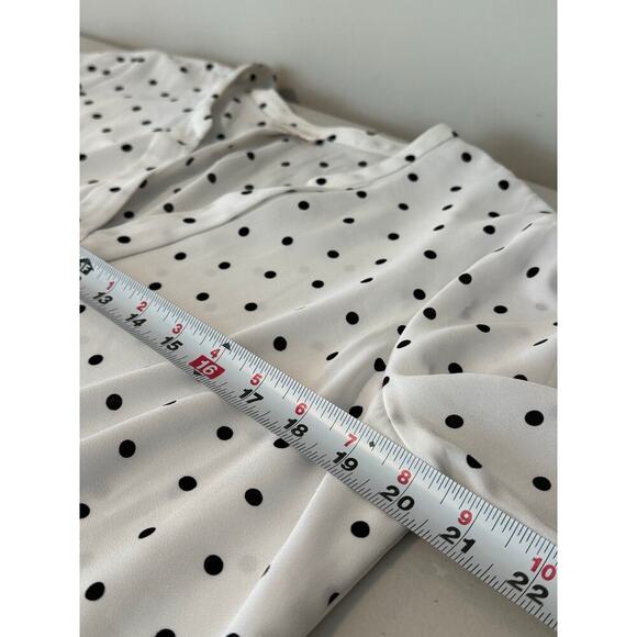 Finn& Grace White & Black Polka Dot lined Blouse High Low Hem Size M - Picture 3 of 8